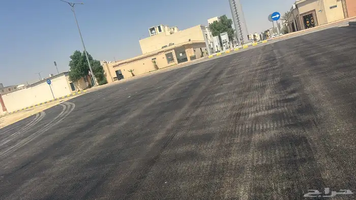 رش مادة الامسي ون والارسي تو اعمال اسفلت 2