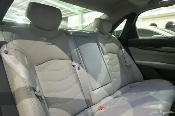 كاديلاك CT6 2018 14