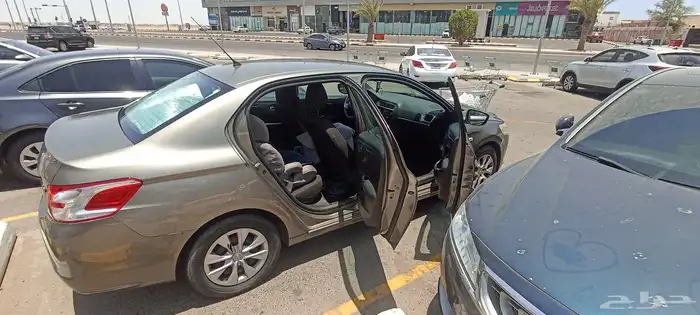 بيجو 2014 جير عادي 4