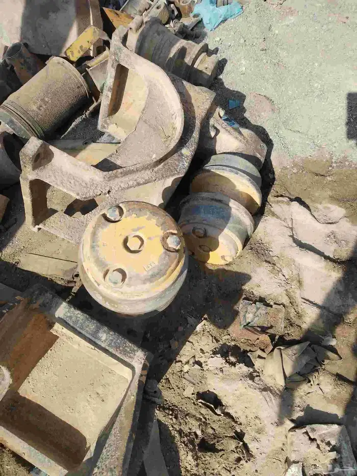 قطع بلدوزر كوماتسو 155 2