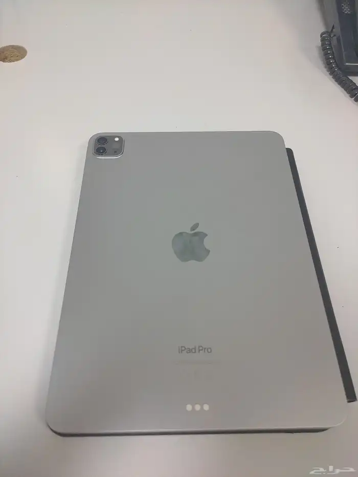 ايباد بروالجيل الثالث 4