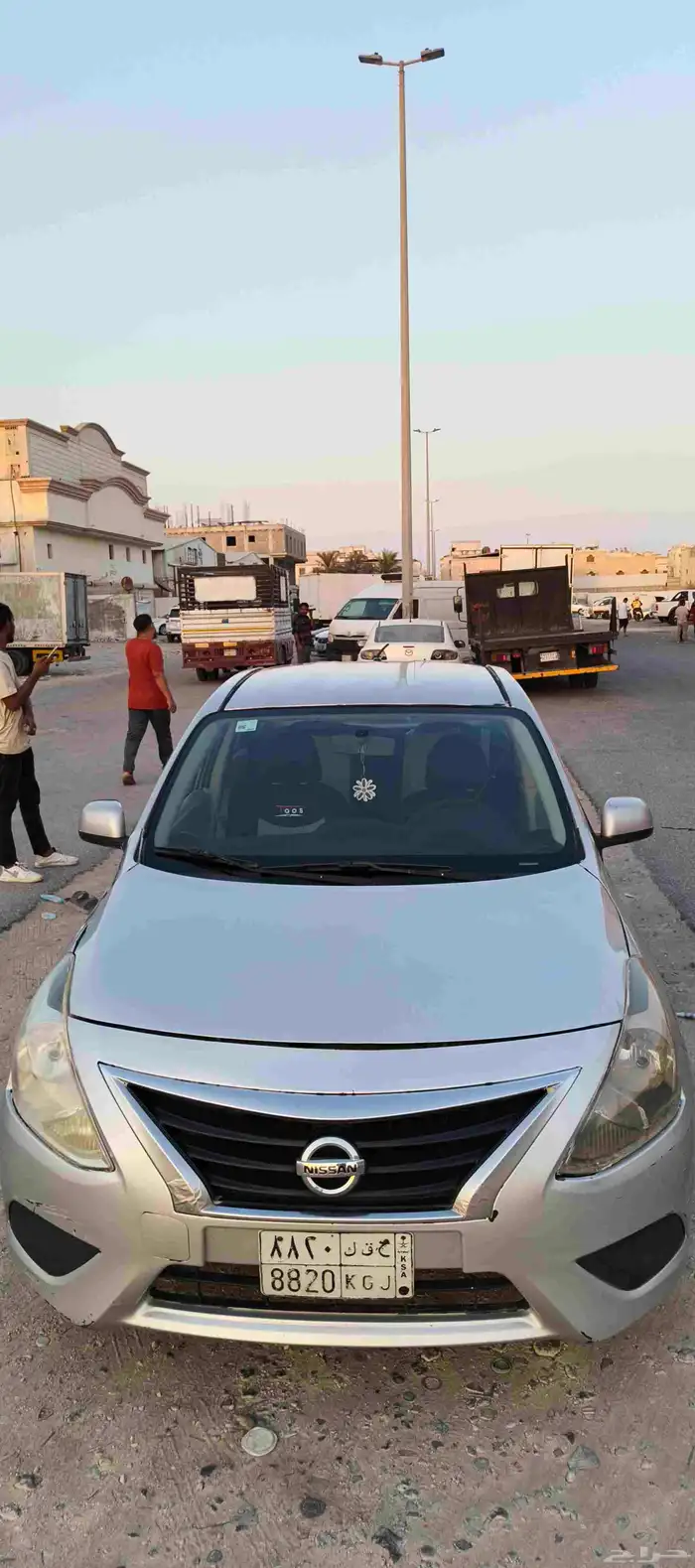 nissan sunny 2015 4
