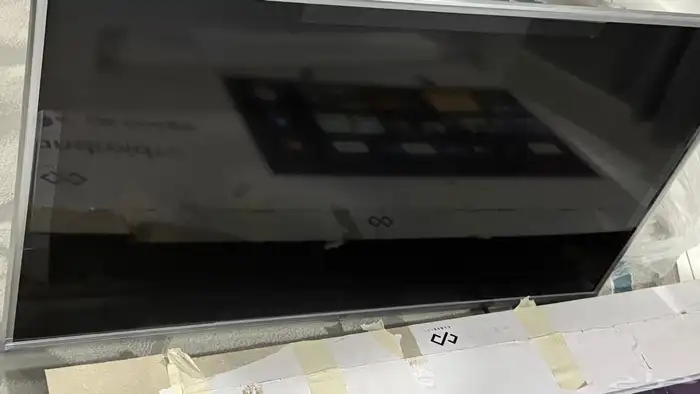 شاشة تلفزيون جديدة ب 1500 0