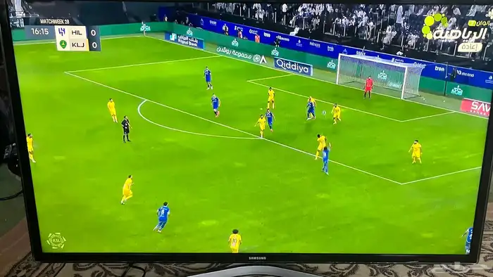 شاشة سامسونج كوري 9