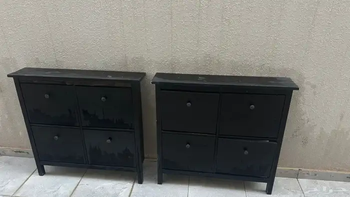 دولاب أحذية خشب الون اسود سليمه لاتشكو من شي على السوم ببيع 1