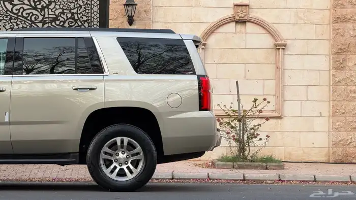 للبيع تاهو مخزن ممشى ( 77 ) 6