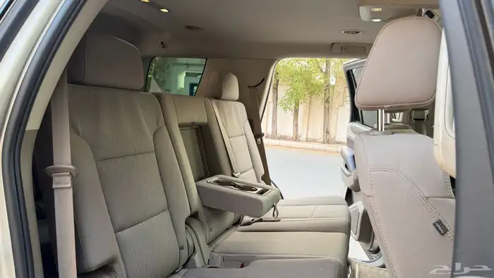 للبيع تاهو مخزن ممشى ( 77 ) 29