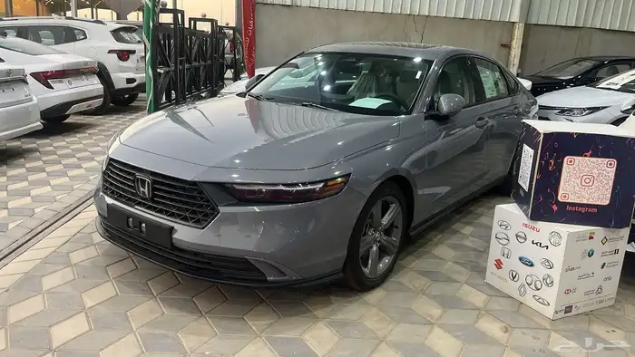 هوندا اكورد 2025. نص. فل 5