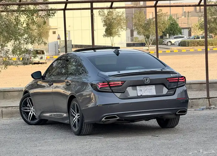 هوندا اكورد موديل 2022 فل كامل شرط 7