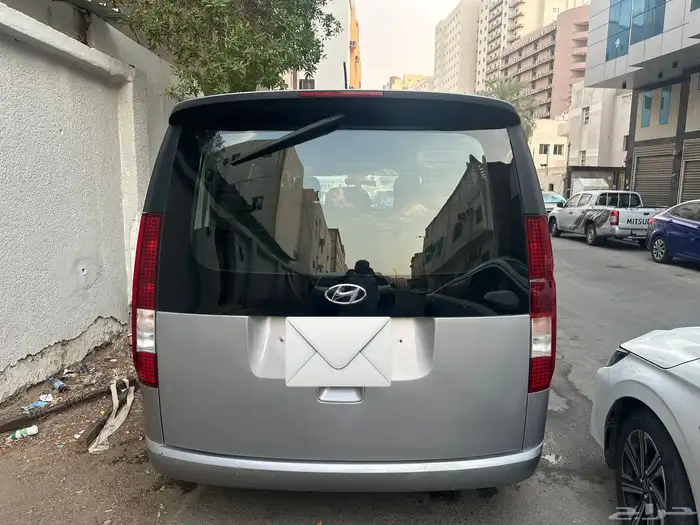 هيونداي استاريا 2022 استاندرد 11