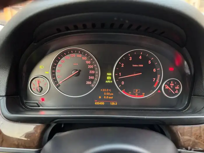 للبيع BMW 523 i موديل 2011 نظيفه 15