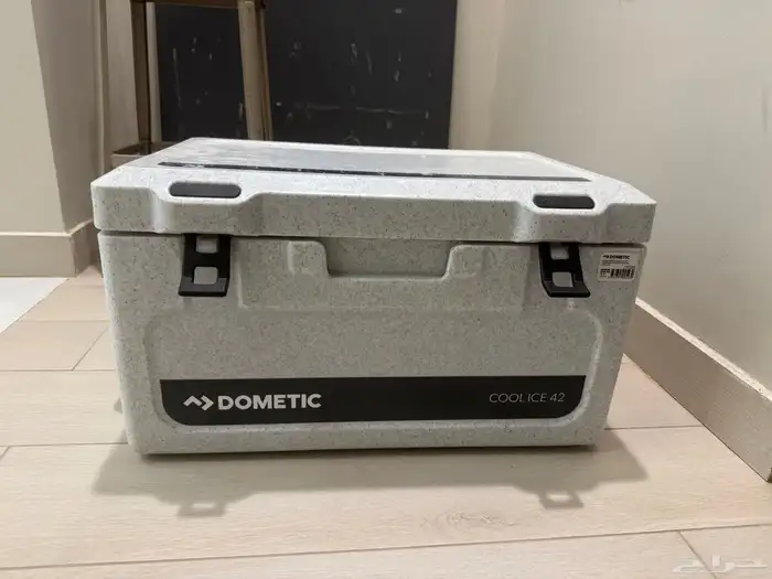 للبيع صبارة او ترمس او حافظة ثلج ضد الكسر 1