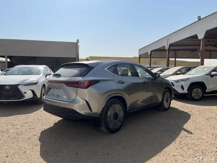 لكزس NX350 AA خليجي 2025 2