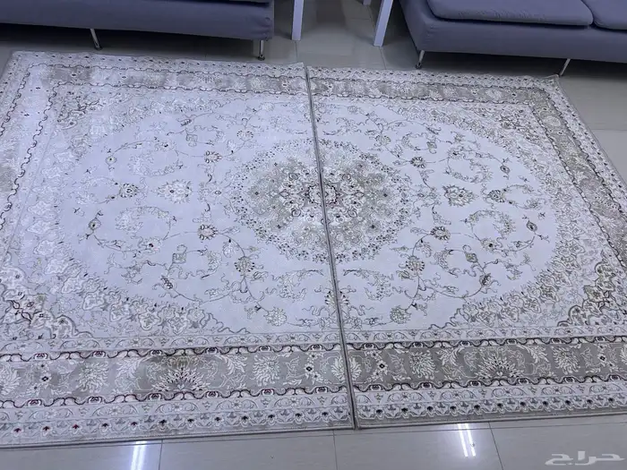 كنب ايكيا وغطاءاضافي وسجاد ومكنسة تنيكوكنس ومسح لاسلكية 13