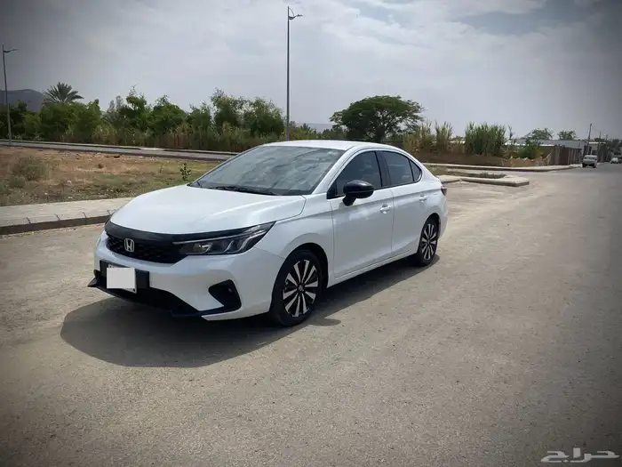 للبيع هوندا سيتي 2024 For sale 17