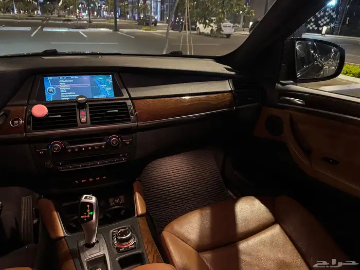 للبيع BMW X6 ممشى قليل 57 الف كيلو 32