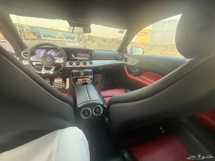 مرسيدس E400 8