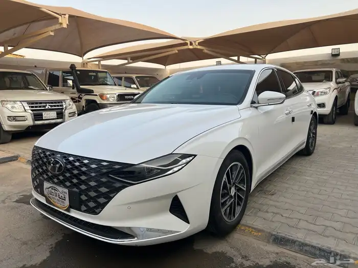 ازيرا 2021 وارد كوريا نظيف جدا لدى قمة الاطلال 19