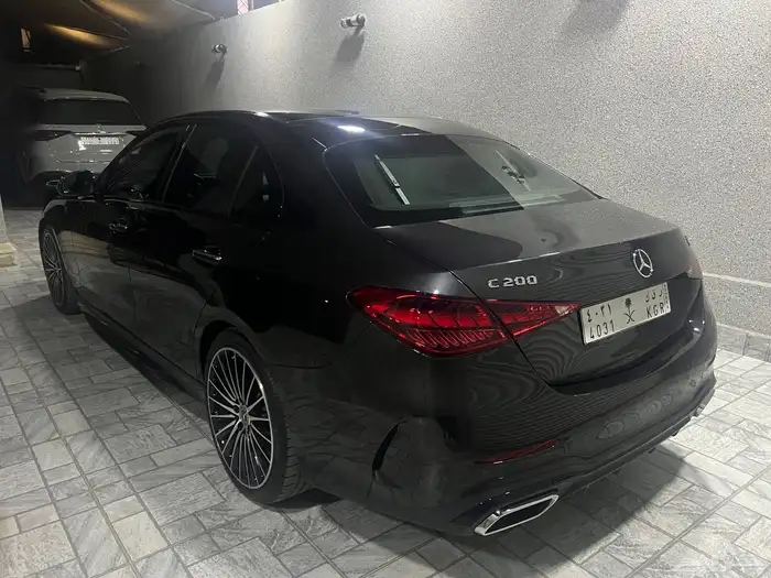 مرسيدس c200 موديل 2024 شبه وكاله (جفالي مستخدم واحد) 8