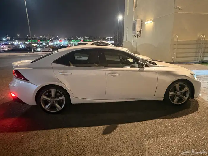 لكزس اي اس 350 ارنب موديل 2016 7