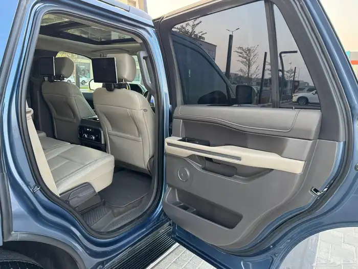 للبيع فورد اكسبيدشن 2020 مطور 38