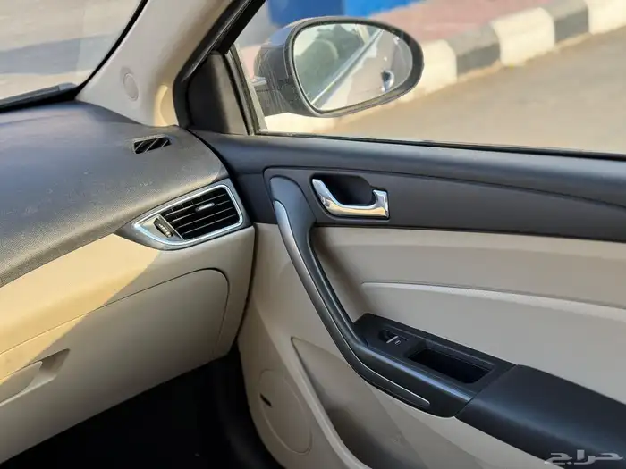 شيري اريزو 5 الموديل 2023 السعر 24000 الف 15