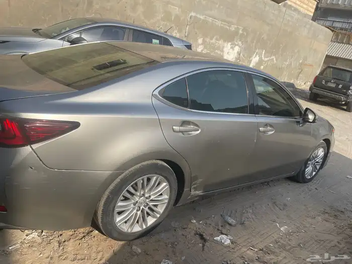 للبيع ليكزس 2016 es250 الدمام 3