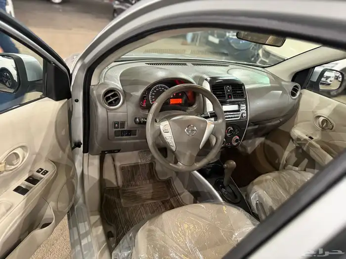 للبيع نيسان صني موديل 2022 فل كامل 8