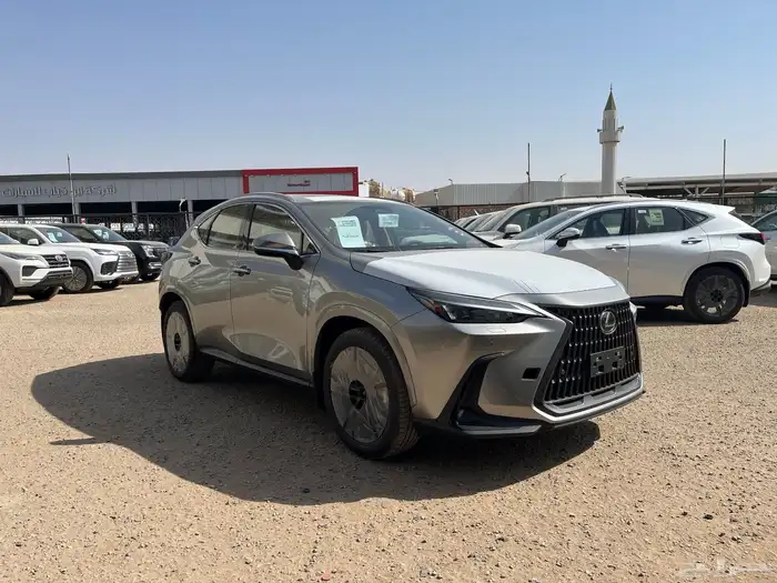 لكزس NX350 AA خليجي 2025 1