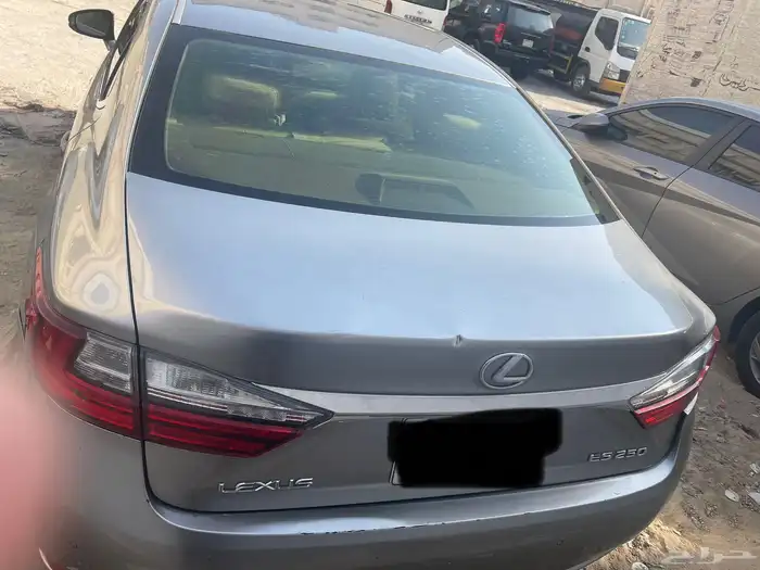 للبيع ليكزس 2016 es250 الدمام 1