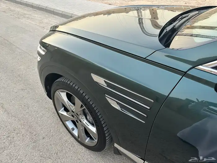 للبيع جينيسس GV80 شبه اصفار مخزن بحالة الوكالة 33