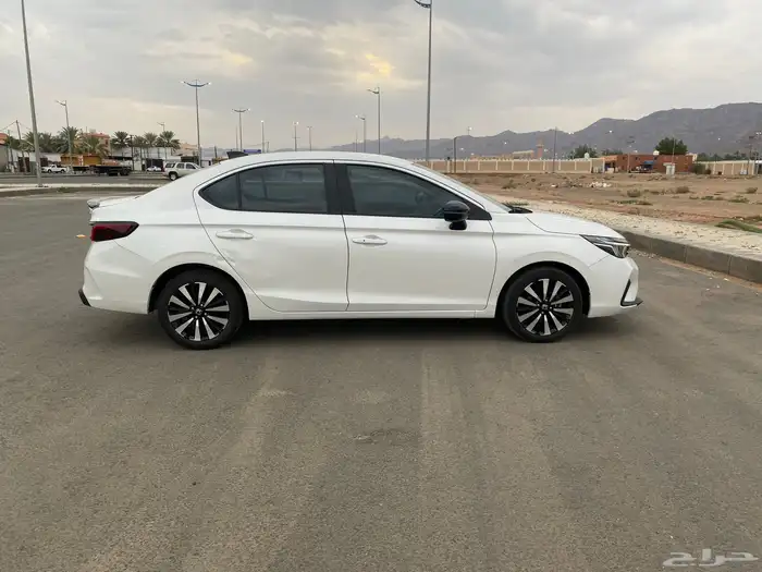 للبيع هوندا سيتي 2024 For sale 0