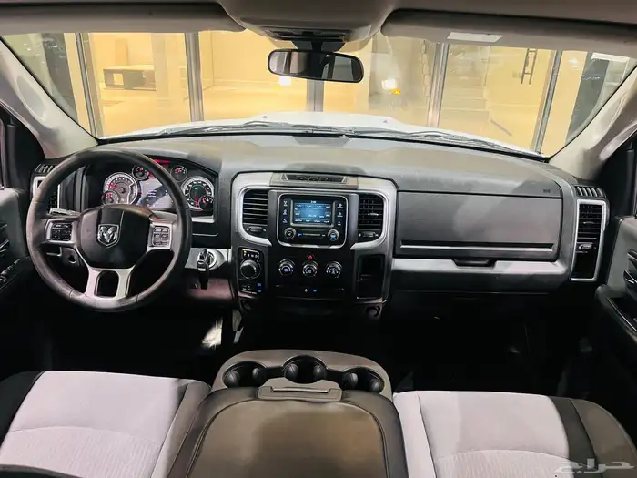 دودج رام كلاسيك 2021 V8 (بحاله ممتازه) 12
