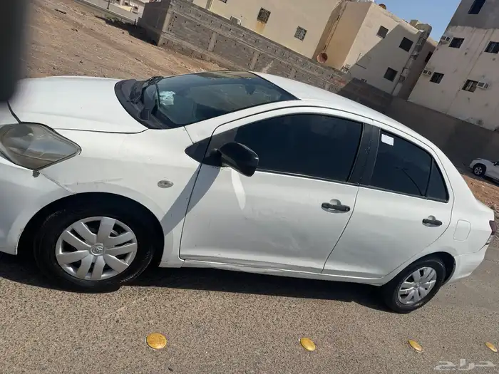 تويوتا يارس موديل 2008 للبيع 7
