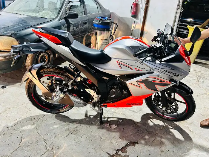 أريد بيع دراجة سوزوكي جيكسر اس اف 150 Suzuki gixxer sf 150 3