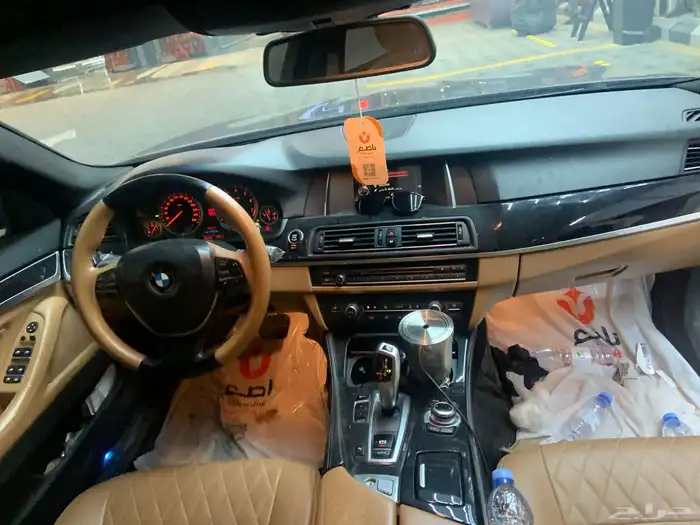 BMW بي ام دبليو الفئة الخامسة 2016 520 مستعملة للبيع 12