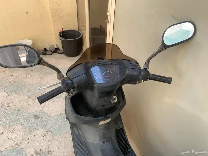 دباب ياباني سوزوكي مخزن للبيع 4