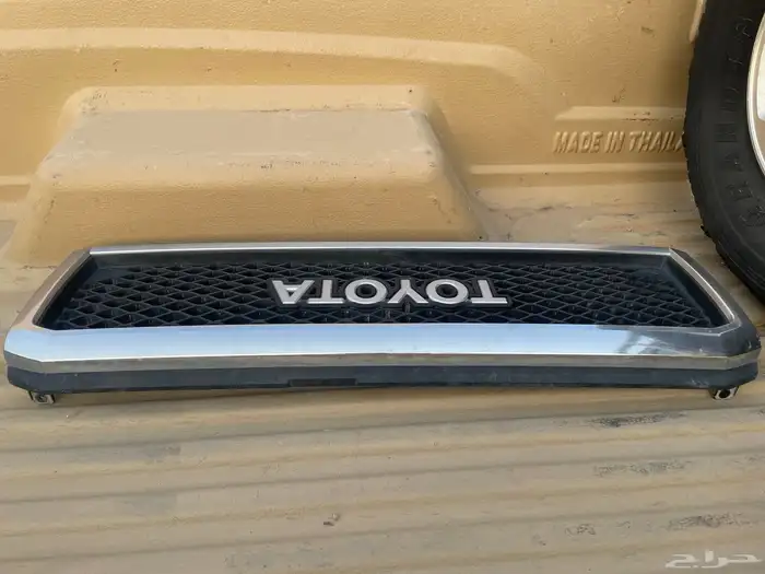 شبك شاص تايوتا 2015 1