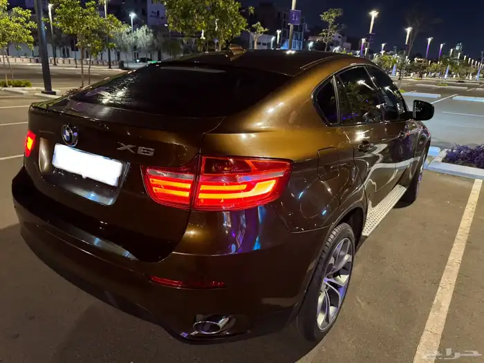 للبيع BMW X6 ممشى قليل 57 الف كيلو 15