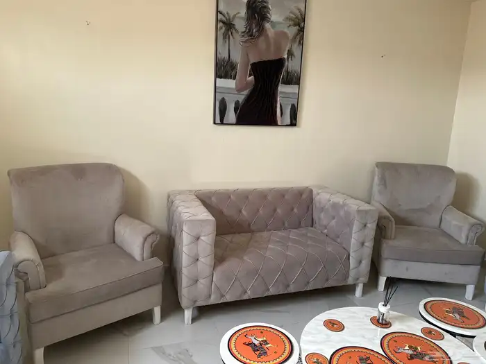 كنب شبع جديد للبيع 2500 2