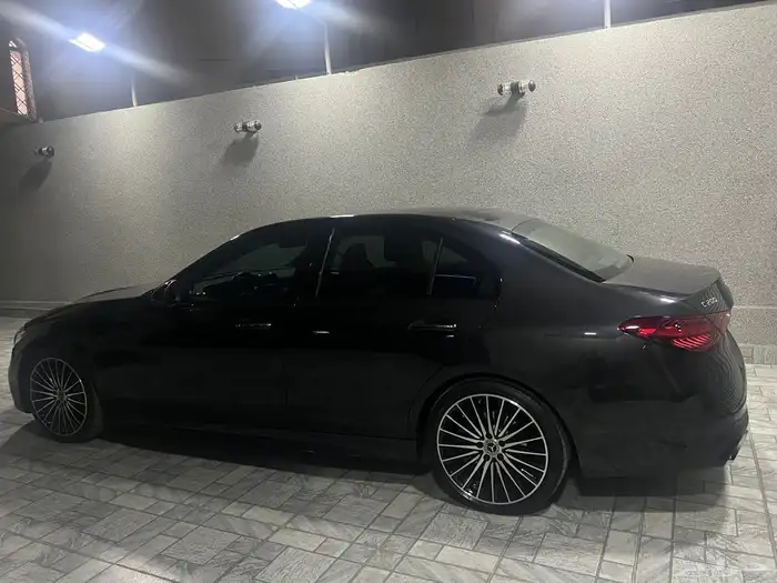 مرسيدس c200 موديل 2024 شبه وكاله (جفالي مستخدم واحد) 7