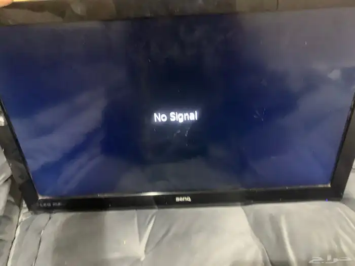 سماعة بي سي و سوني نظيفة وسليمه وشاشه BenQ 5