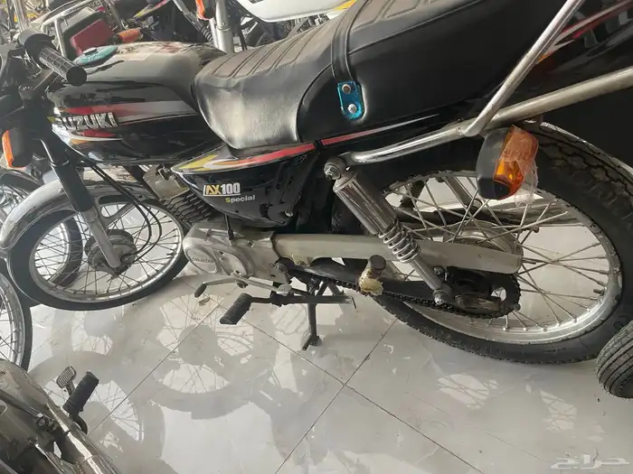 سوزوكي AX100 4