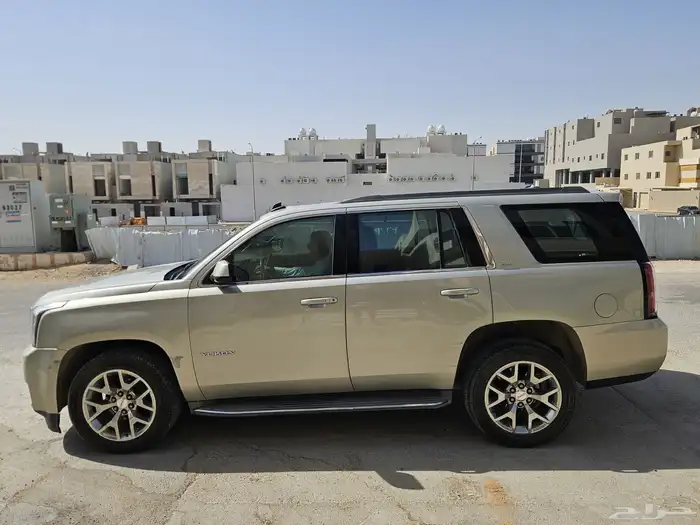 يوكون 2015ذهبيSLT 5