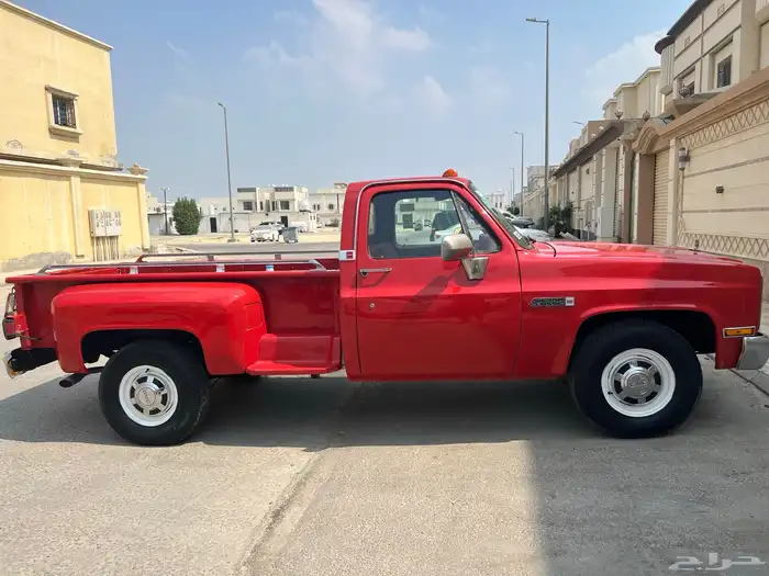 جي ام سي سييرا 1983 14
