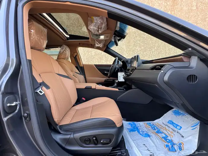 لكزس ES250 فل كامل شبه اصغار 24