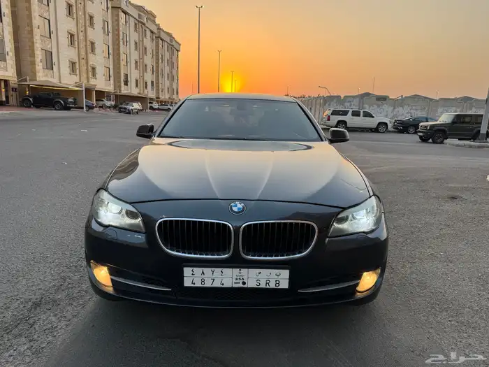 للبيع BMW 523 i موديل 2011 نظيفه 0