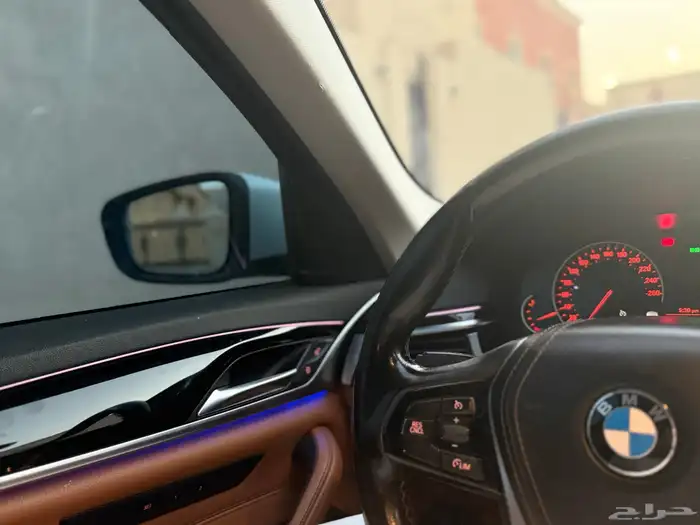 بي ام 520 2019 9