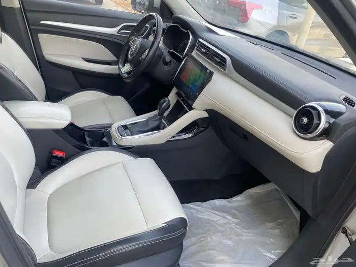 ام جي ZS 2023 6