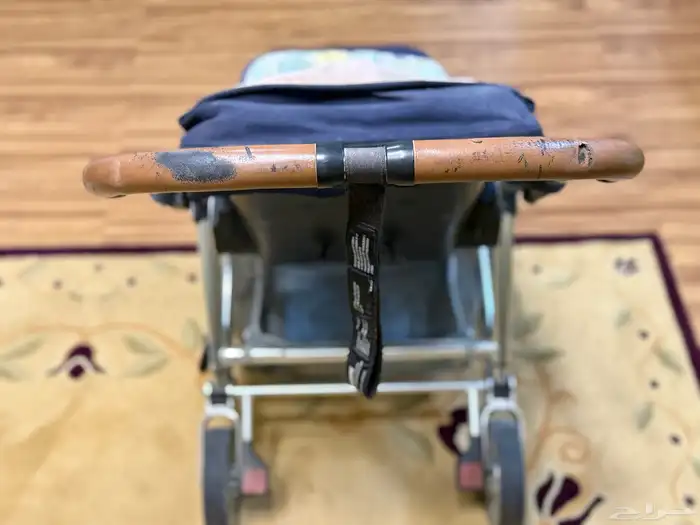 أغراض طفل للبيع 2 عربه اطفال وهزاز للنوم لسرعة البيع 9